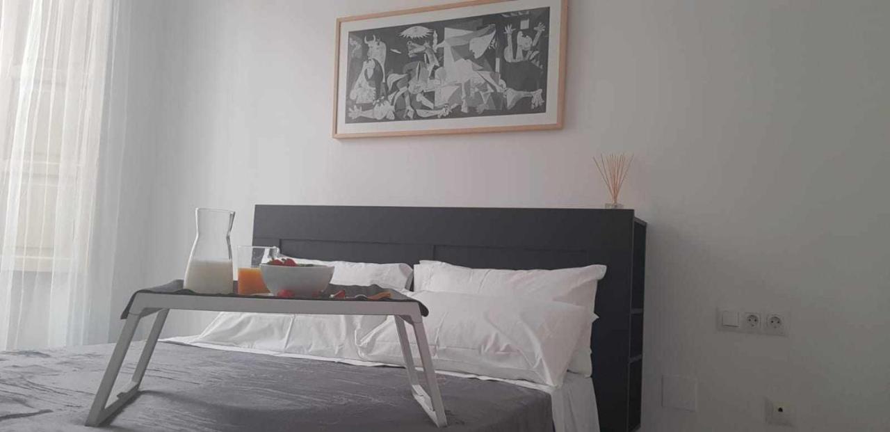 Acogedor Apartamento En El Corazon De Malaga Apartment Exterior photo